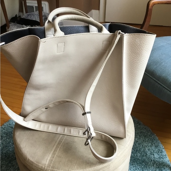 Matt and Nat Loyal Vegan Tote Bag- Dwell - Picture 4 of 6